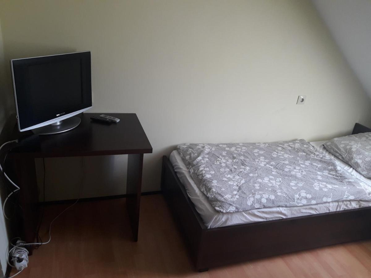Hostel Palacyk Bydgoszcz Ngoại thất bức ảnh
