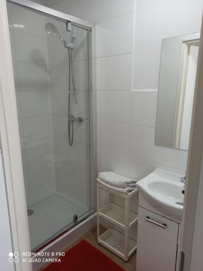 Hostel Palacyk Bydgoszcz Ngoại thất bức ảnh